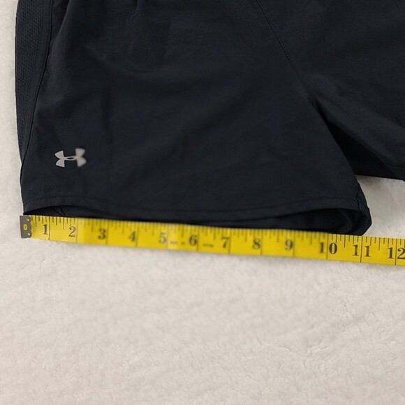 Under Armour Womens Size XS Black Loose Fly By 2.0 HeatGear Running Shorts - Picture 6 of 10